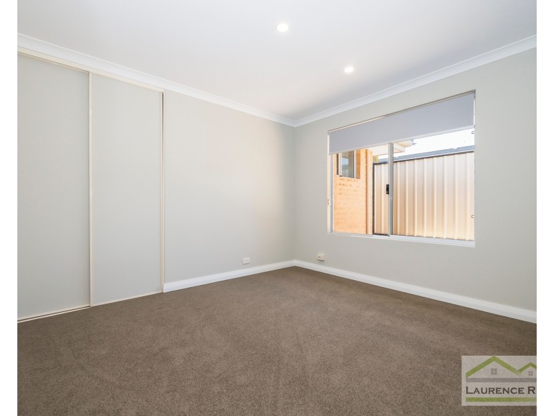 11 Las Ramblas Circle, Clarkson WA 6030