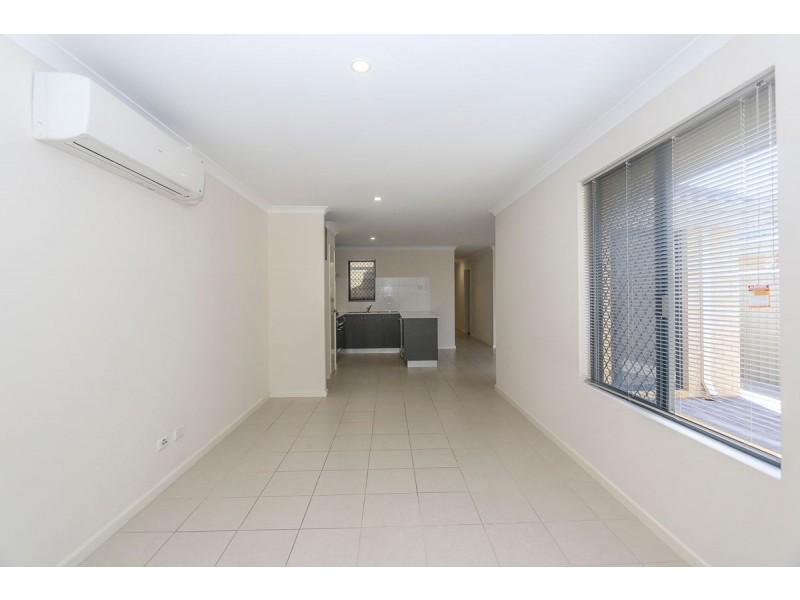 18 Pomelaa Way, Clarkson WA 6030