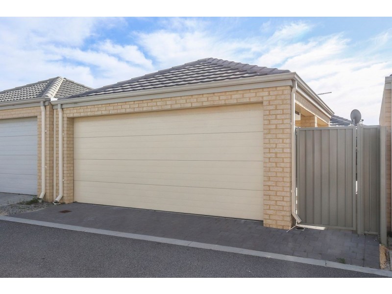 18 Pomelaa Way, Clarkson WA 6030