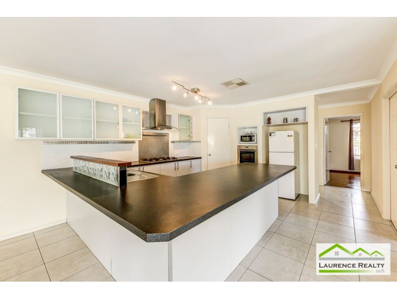 1 Silveroaks Way, Clarkson WA 6030