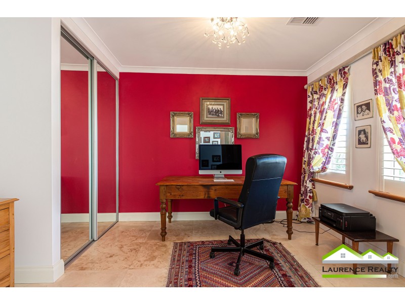 5 Windjammer Parkway, Jindalee WA 6036