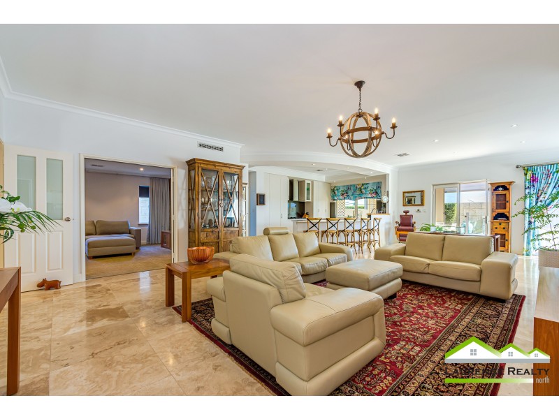 5 Windjammer Parkway, Jindalee WA 6036