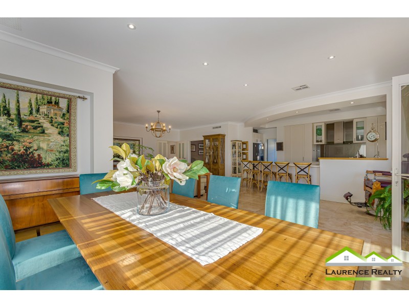 5 Windjammer Parkway, Jindalee WA 6036