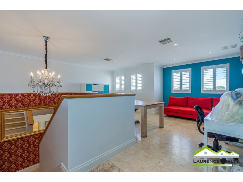 5 Windjammer Parkway, Jindalee WA 6036