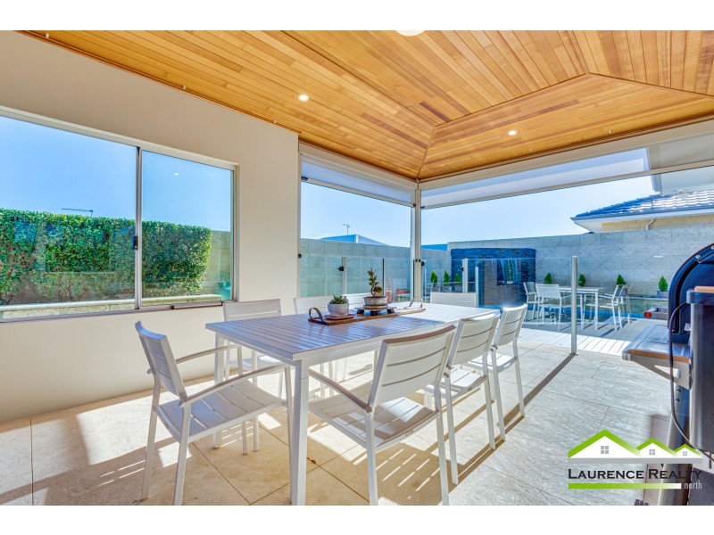 5 Windjammer Parkway, Jindalee WA 6036