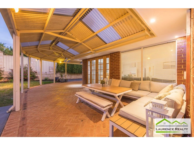 8 Dunfermline Way, Kinross WA 6028