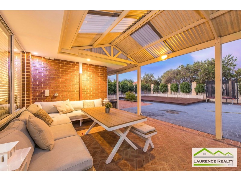 8 Dunfermline Way, Kinross WA 6028