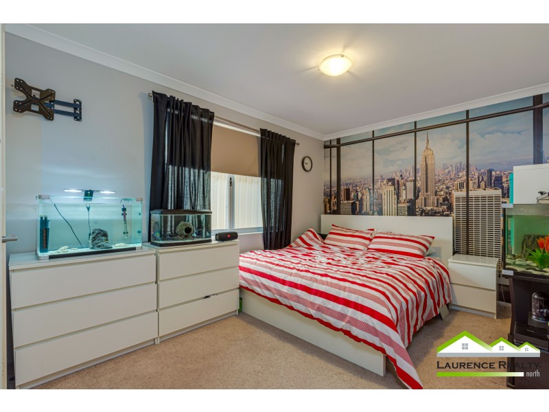 15 Windjammer Parkway, Jindalee WA 6036