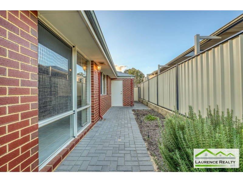 4 Lomita Link, Clarkson WA 6030