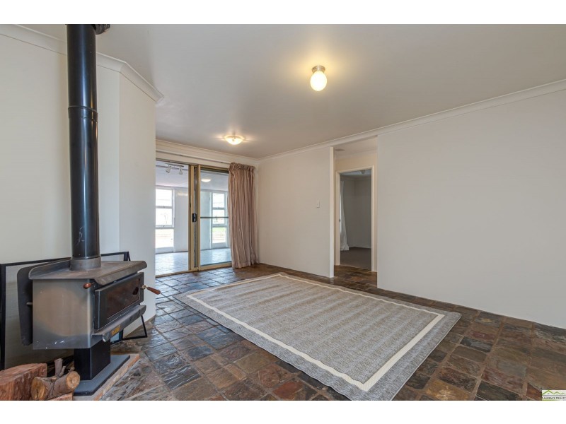 5 Palermo Court, Merriwa WA 6030