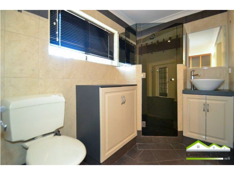 2 Rochester Drive, Mindarie WA 6030