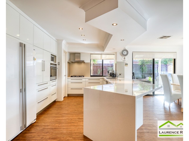 20 Abbeville Circle, Mindarie WA 6030