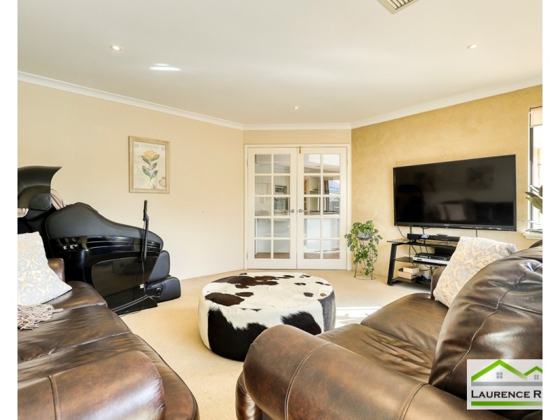 20 Abbeville Circle, Mindarie WA 6030