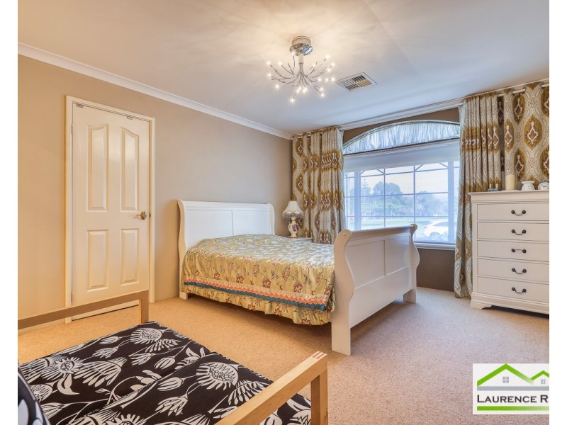 20 Abbeville Circle, Mindarie WA 6030