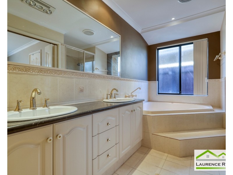 20 Abbeville Circle, Mindarie WA 6030