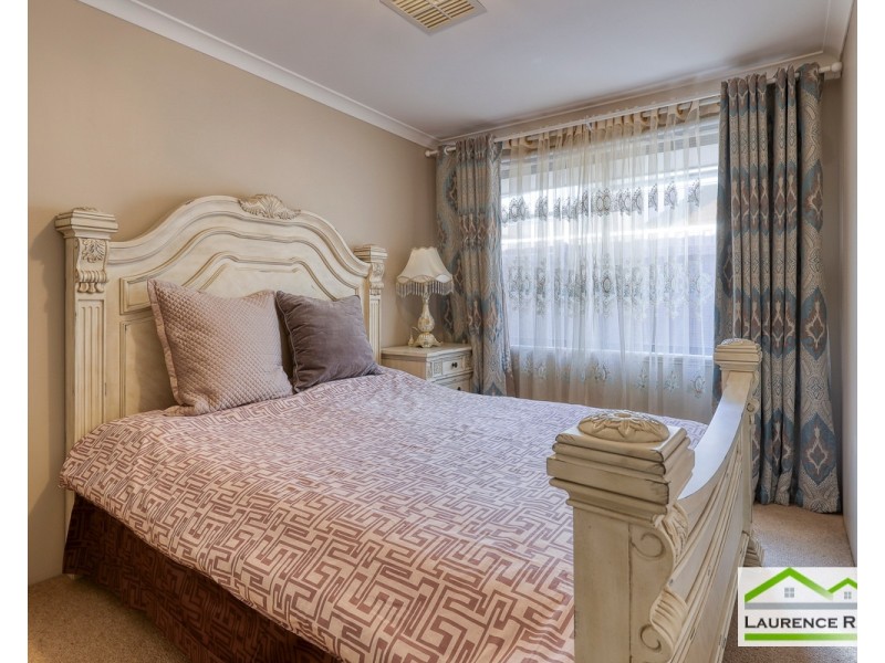 20 Abbeville Circle, Mindarie WA 6030