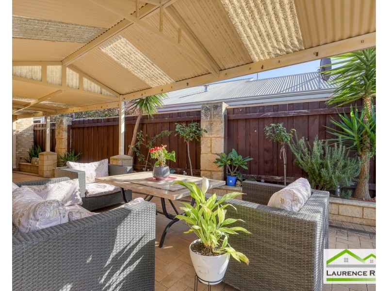 20 Abbeville Circle, Mindarie WA 6030