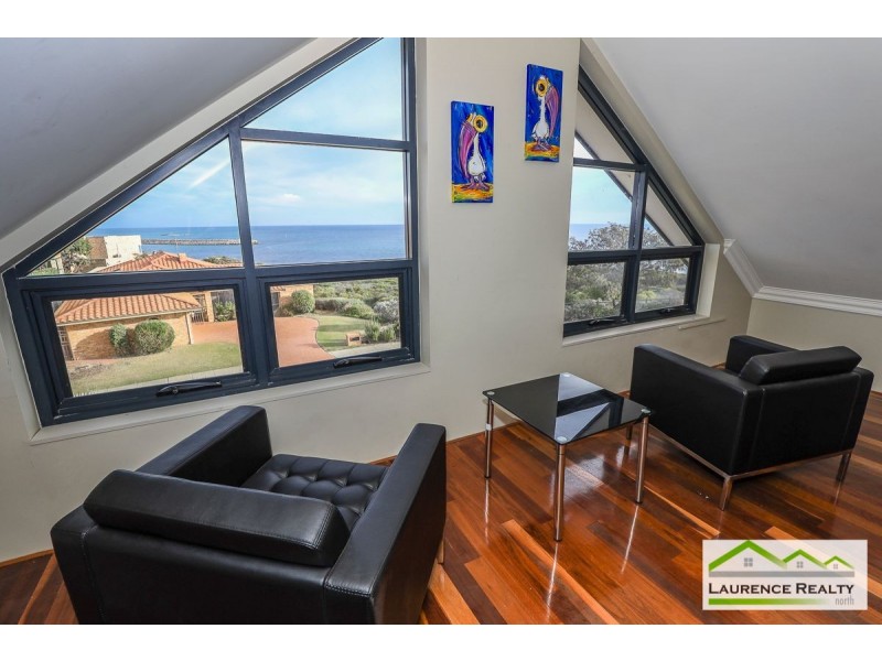 28 Kinsale Drive, Mindarie WA 6030