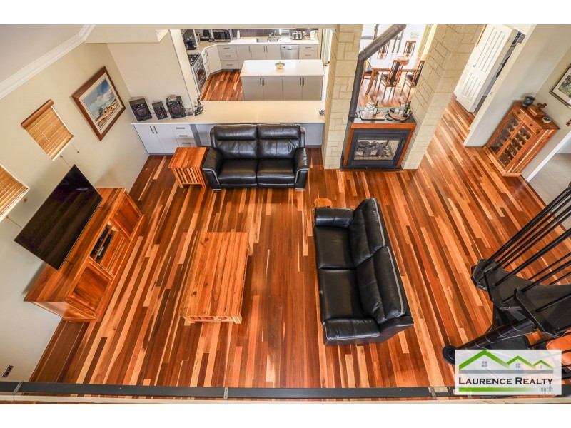 28 Kinsale Drive, Mindarie WA 6030