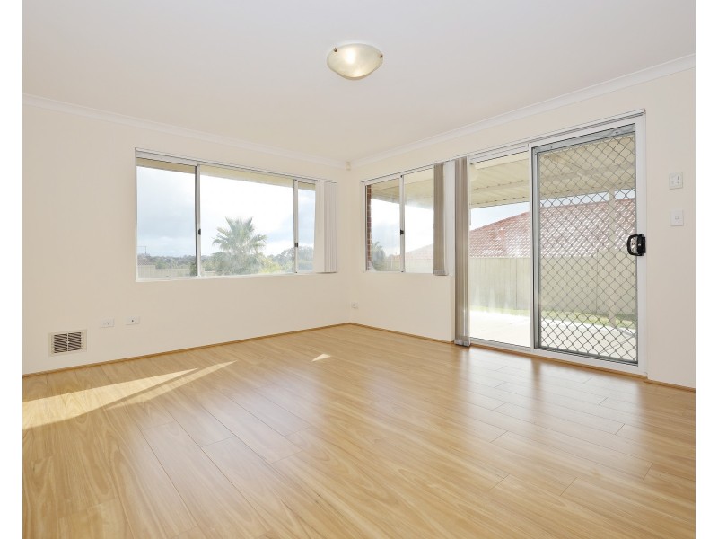 8 Walpole Place, Clarkson WA 6030