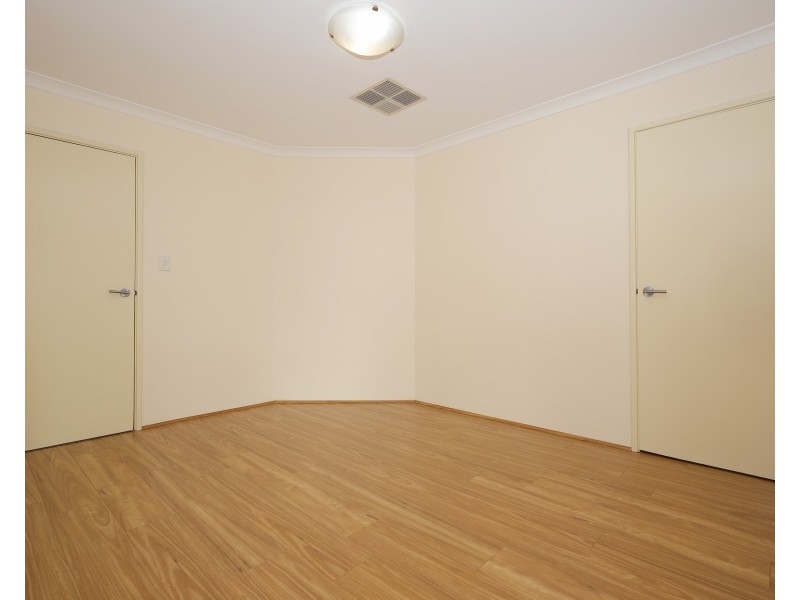 8 Walpole Place, Clarkson WA 6030