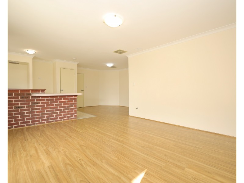 8 Walpole Place, Clarkson WA 6030