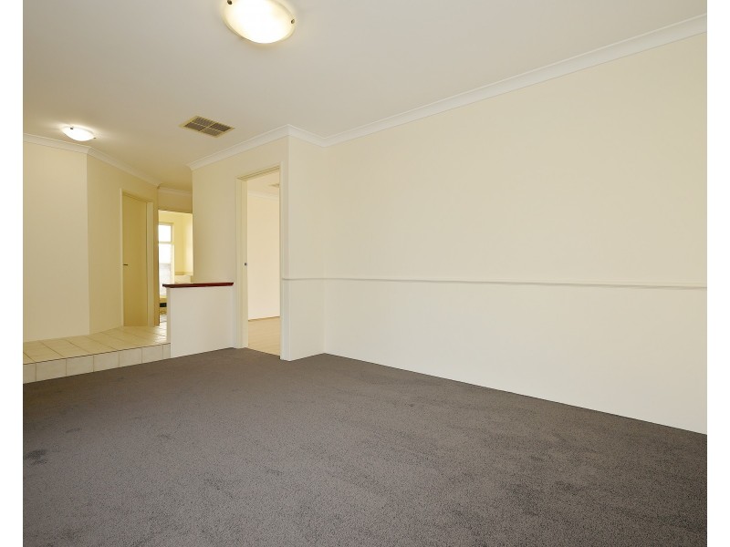 8 Walpole Place, Clarkson WA 6030