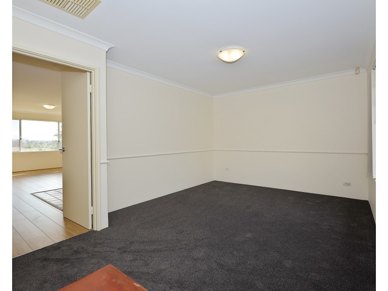 8 Walpole Place, Clarkson WA 6030