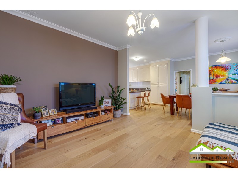 17 Rosslare Promenade, Mindarie WA 6030