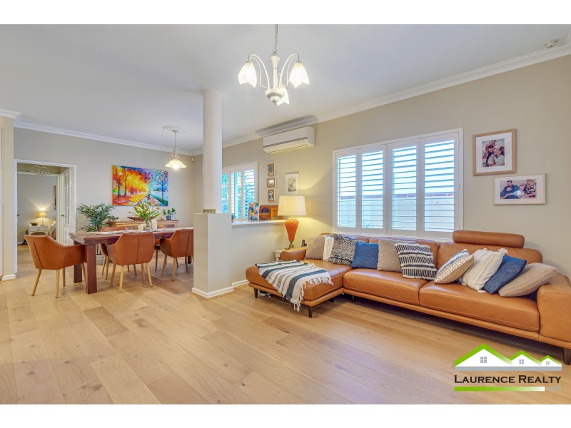 17 Rosslare Promenade, Mindarie WA 6030