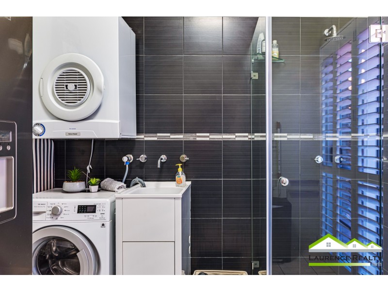 17 Rosslare Promenade, Mindarie WA 6030