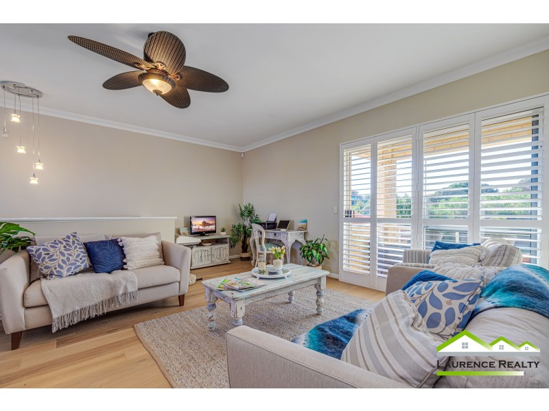 17 Rosslare Promenade, Mindarie WA 6030