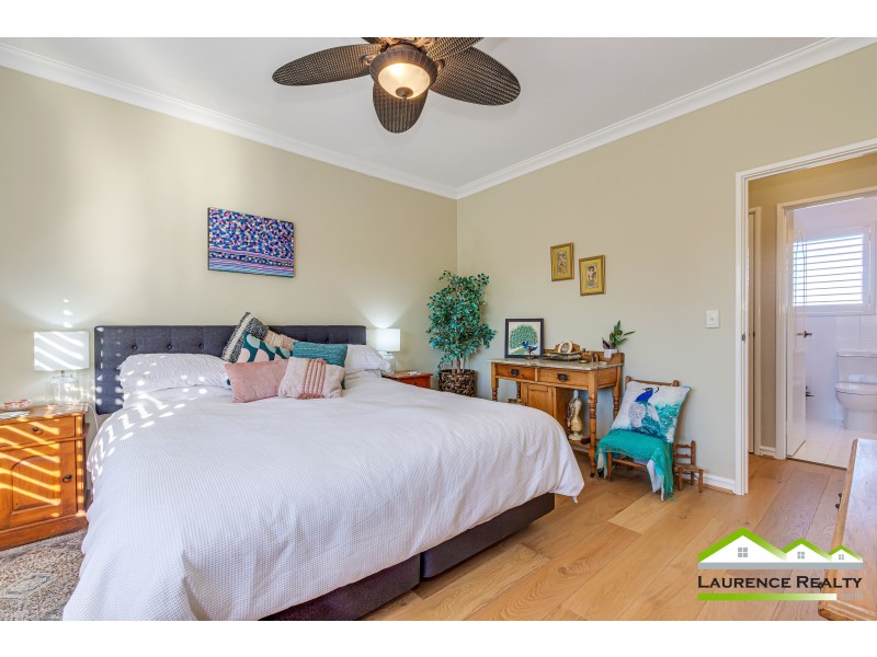 17 Rosslare Promenade, Mindarie WA 6030