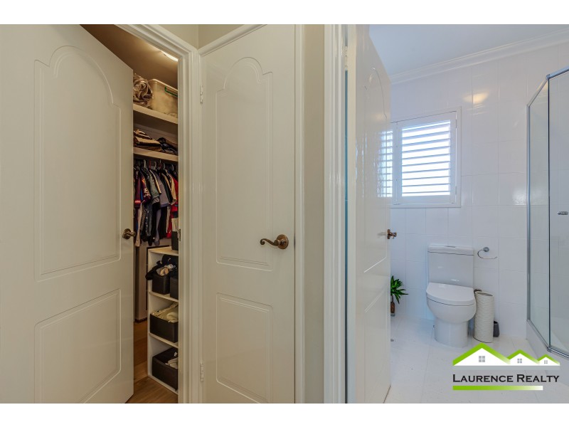 17 Rosslare Promenade, Mindarie WA 6030