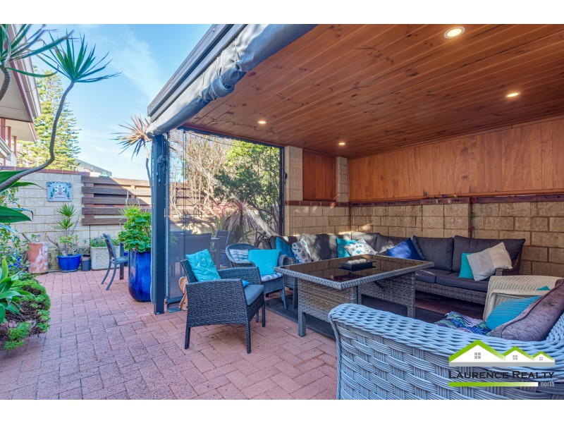 17 Rosslare Promenade, Mindarie WA 6030