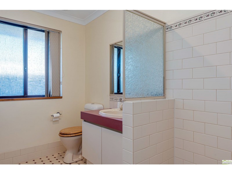 24 Duncombe Grove, Quinns Rocks WA 6030