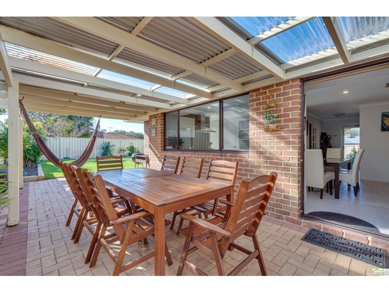 24 Duncombe Grove, Quinns Rocks WA 6030