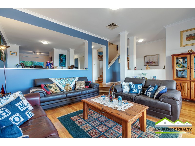 10/8 Toulon Circle, Mindarie WA 6030