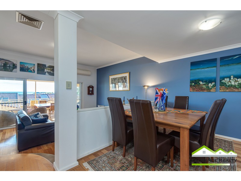 10/8 Toulon Circle, Mindarie WA 6030