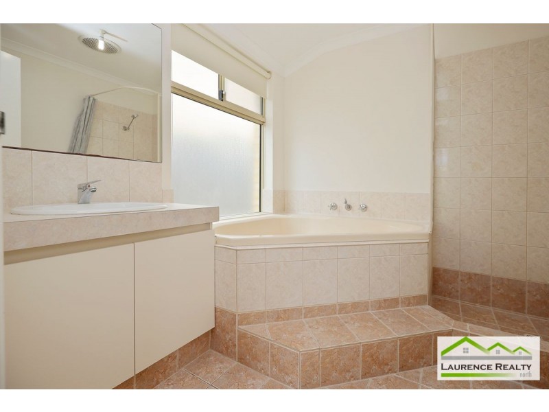 4 Pipestone Place, Quinns Rocks WA 6030