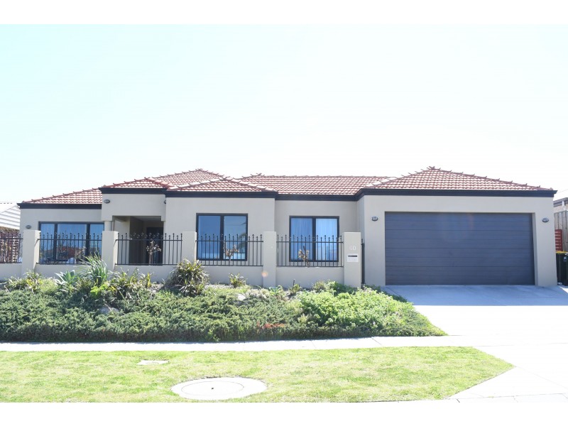 60 Cristobal Crescent, Mindarie WA 6030