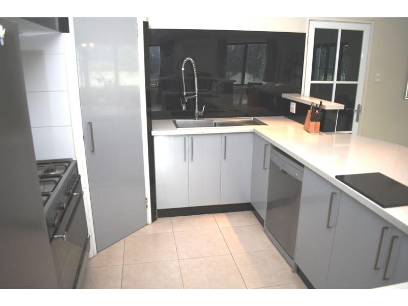 60 Cristobal Crescent, Mindarie WA 6030