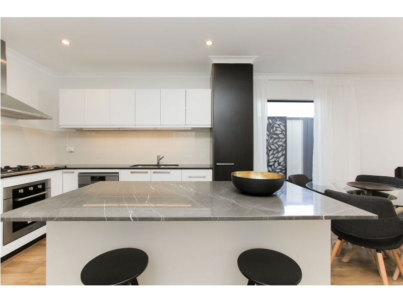 15 Pare Lane, Clarkson WA 6030