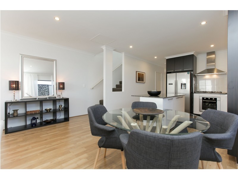 15 Pare Lane, Clarkson WA 6030