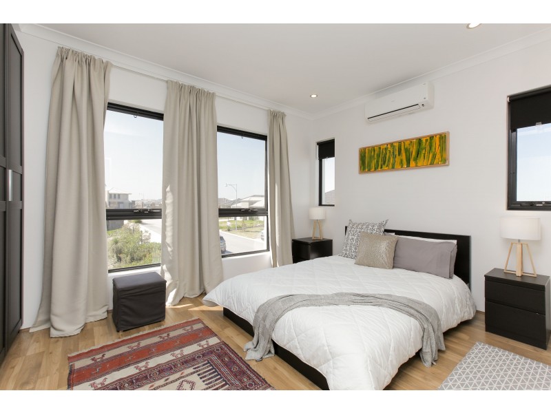 15 Pare Lane, Clarkson WA 6030