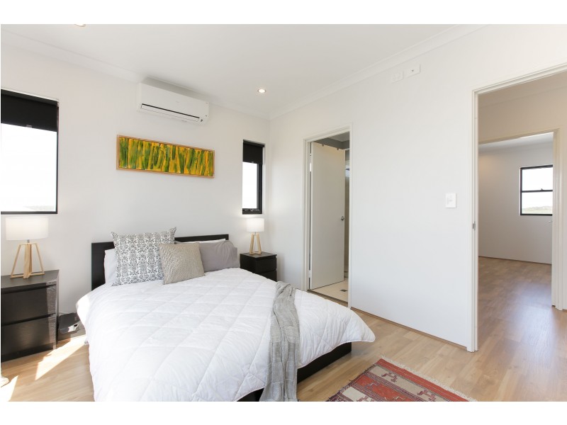 15 Pare Lane, Clarkson WA 6030