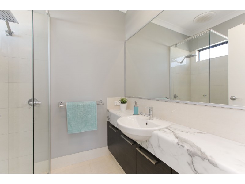 15 Pare Lane, Clarkson WA 6030