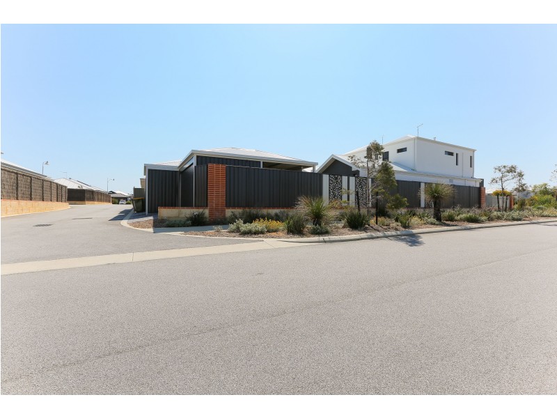 15 Pare Lane, Clarkson WA 6030