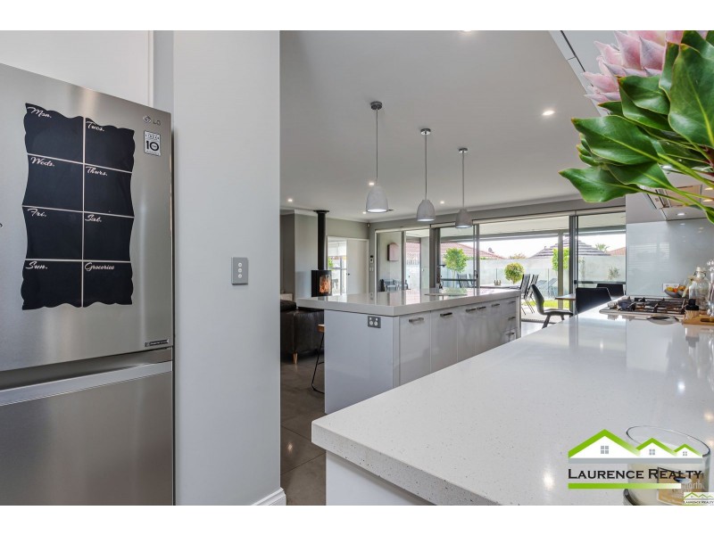 5 Irvine Cove, Mindarie WA 6030