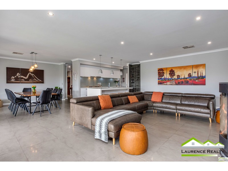 5 Irvine Cove, Mindarie WA 6030